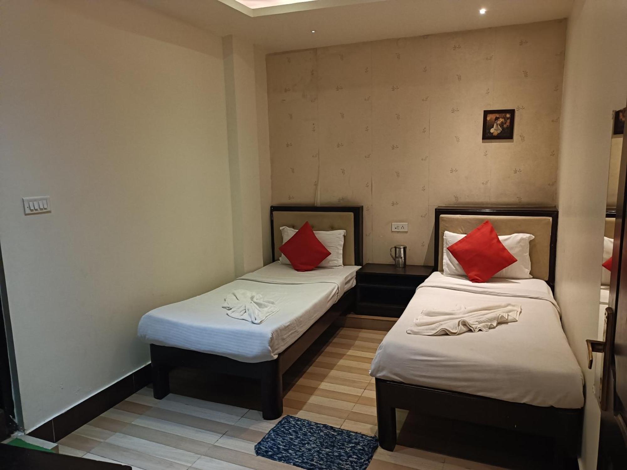 Hotel Serene Shillong Buitenkant foto