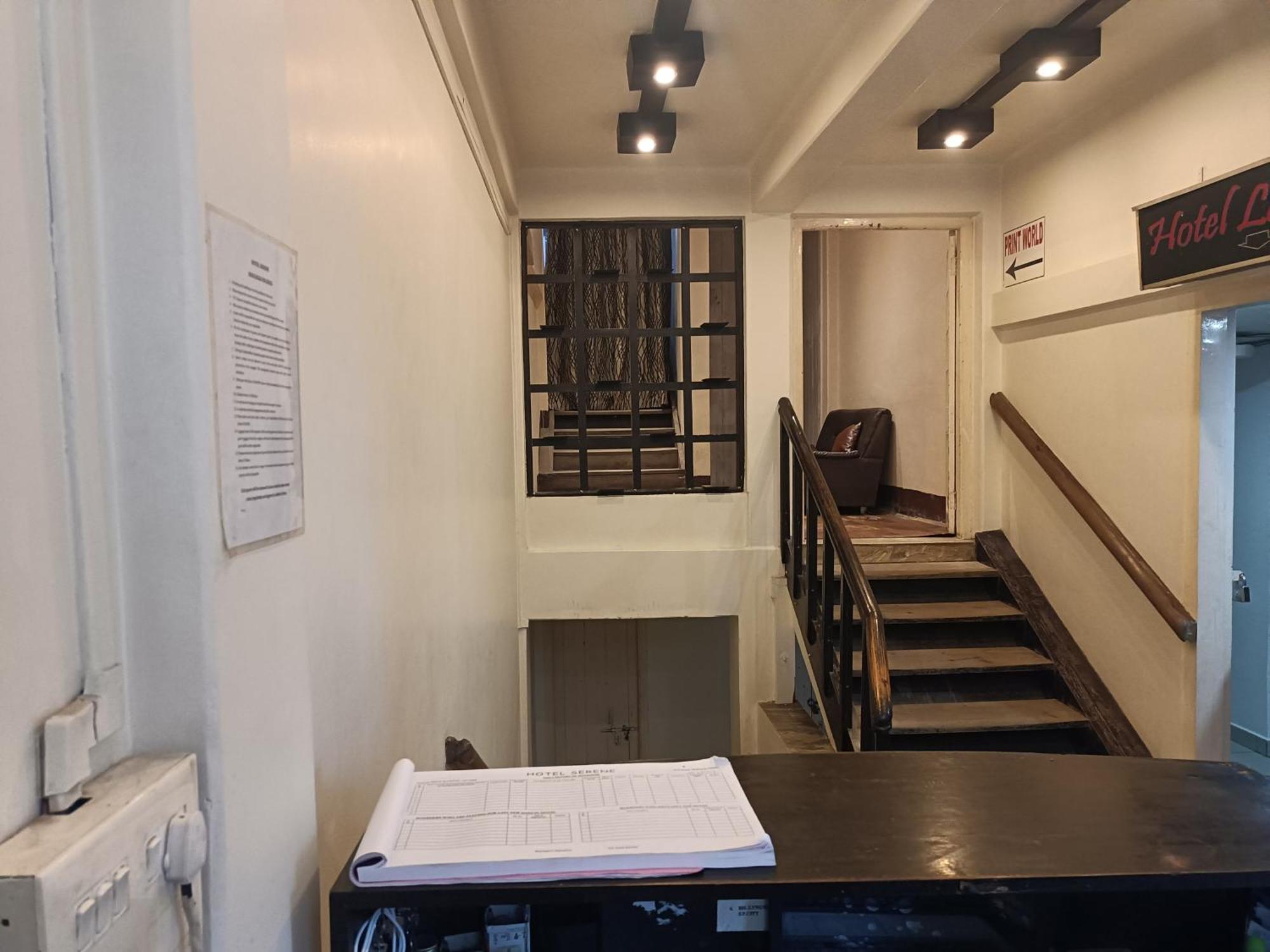 Hotel Serene Shillong Buitenkant foto