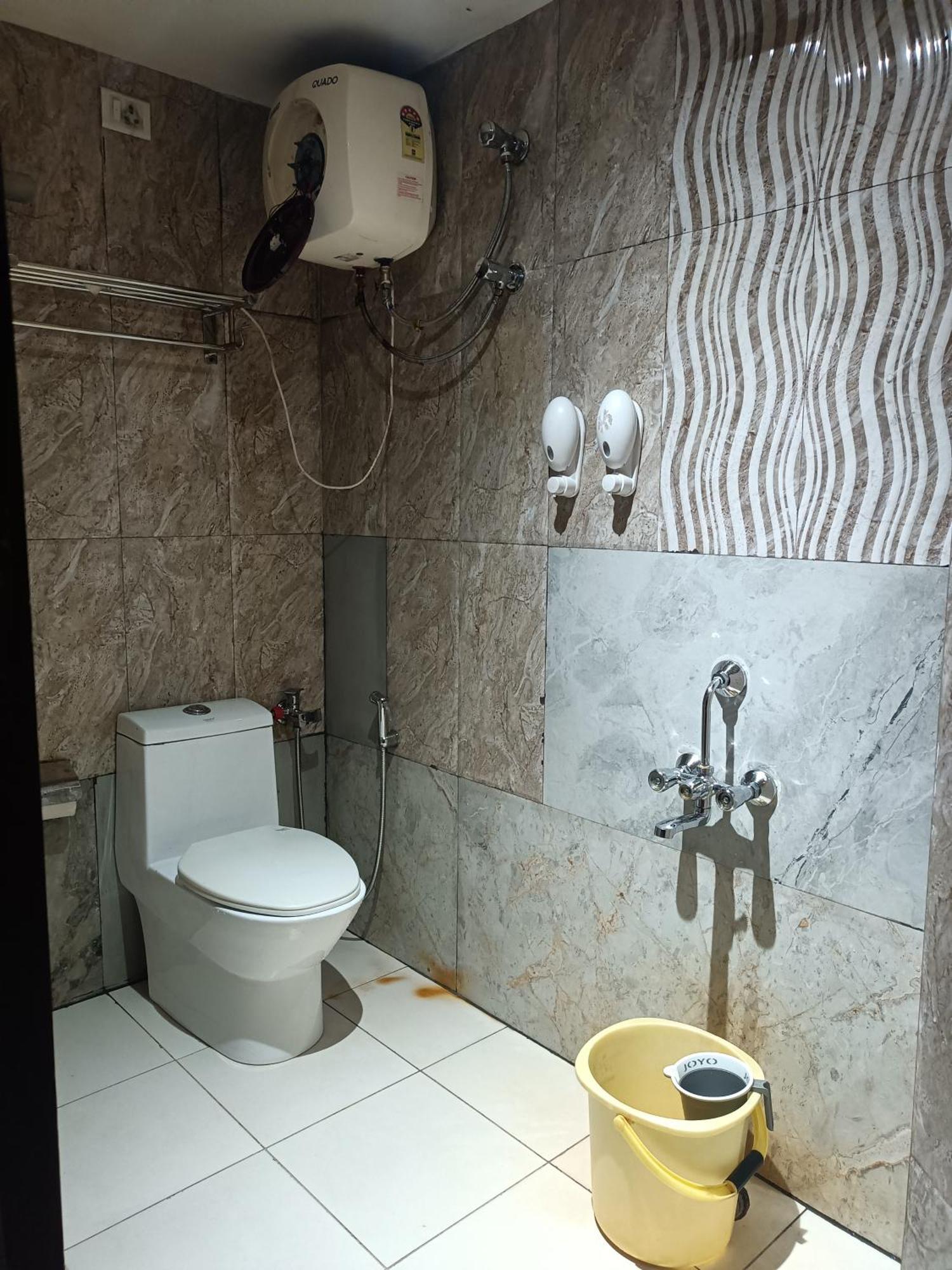 Hotel Serene Shillong Buitenkant foto